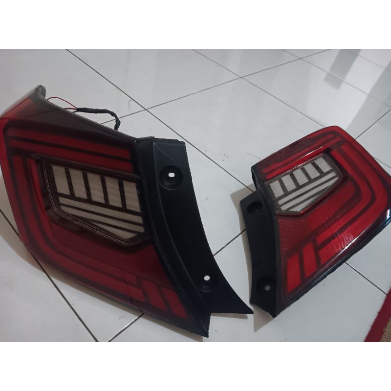 stoplamp custom brio