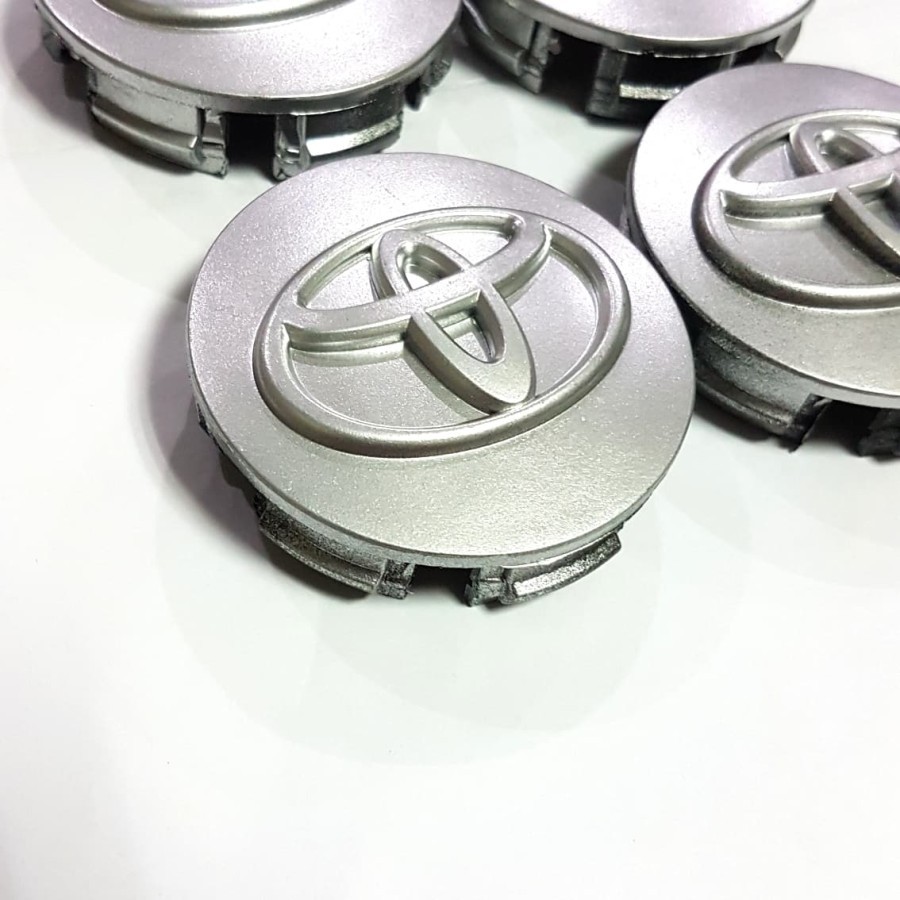 Tutup Dop Roda / Velg Mobil All New Avanza Veloz 2012 - 2015