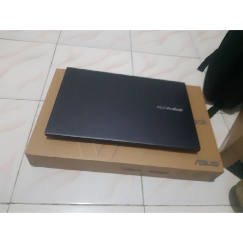 Asus VivoBook Oled 15 intel core i3 gen 11