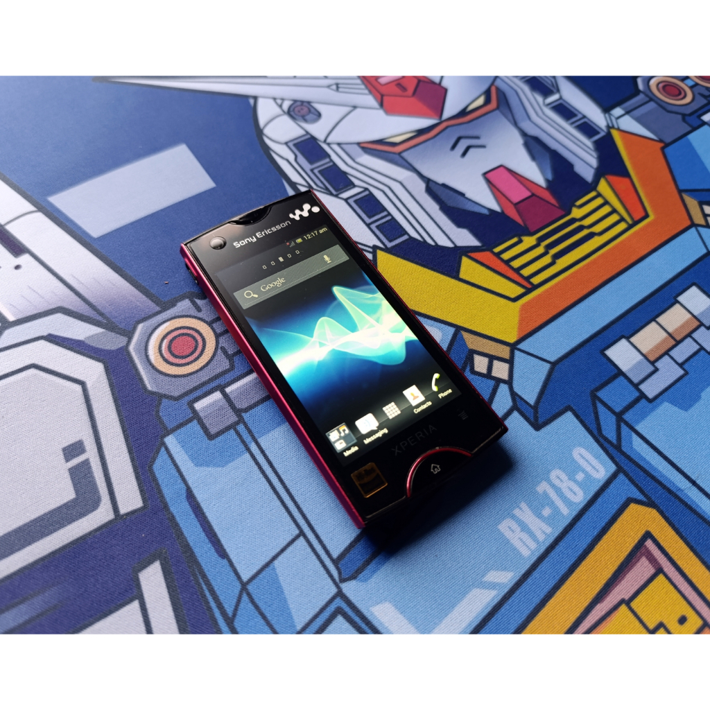 Sony Ericsson Xperia Ray ST18i