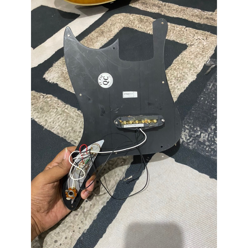 Pickguard Set Bass Squier Bronco