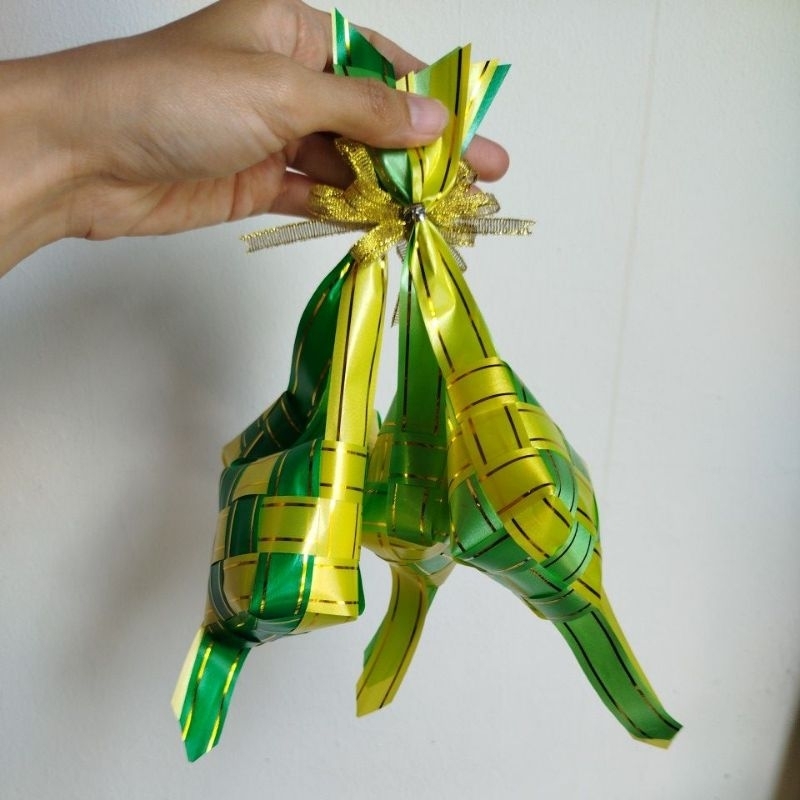 

pita hampers ketupat bow/ hiasan lebaran / ketupat pita