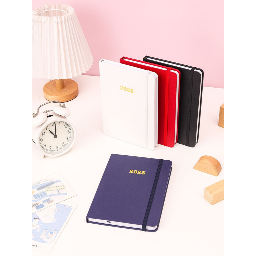 

Bukuqu Basic Planner BW - A5 2025 - Reguler Series - Journal kulit 2025 - Agenda Hitam Putih