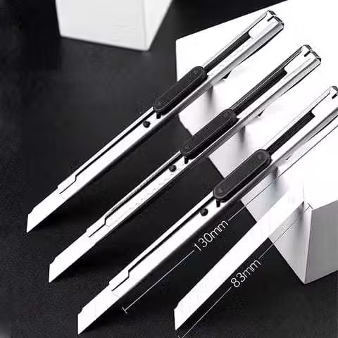 

Pisau Cutter Kecil Stainless Cutter Mini Besi Pisau Mini Cutter Stainless Steel Tajam Cutter Slim ATK