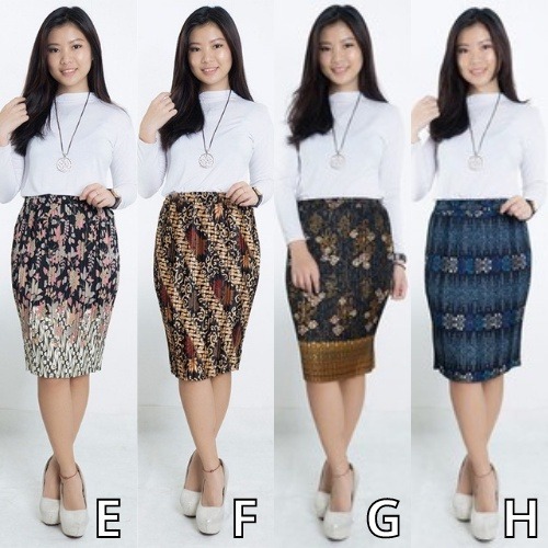 Rok Plisket Batik Pendek Wanita Motif Mega Mendung dan Lainnya