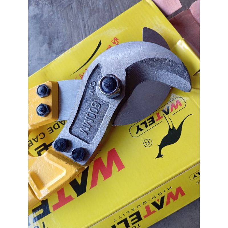 Gunting Kabel 36inch / Cable Cutter 900mm / Alat Pemutus Kabel 36"