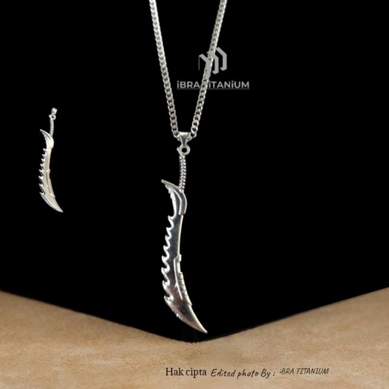 KALUNG RANTAI TITANIUM SILVER LIONTIN PEDANG PRIA WANITA ANTI KARAT