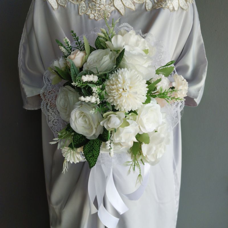 Buket Bunga Pernikahan / Lamaran / Prewedding / Tunangan Artificial Handbouquet Buket Wedding Pengan