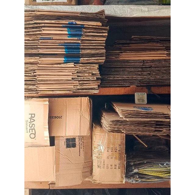 

Kardus Dus Kotak Bekas Packing Pindahan Ukuran Besar Jumbo