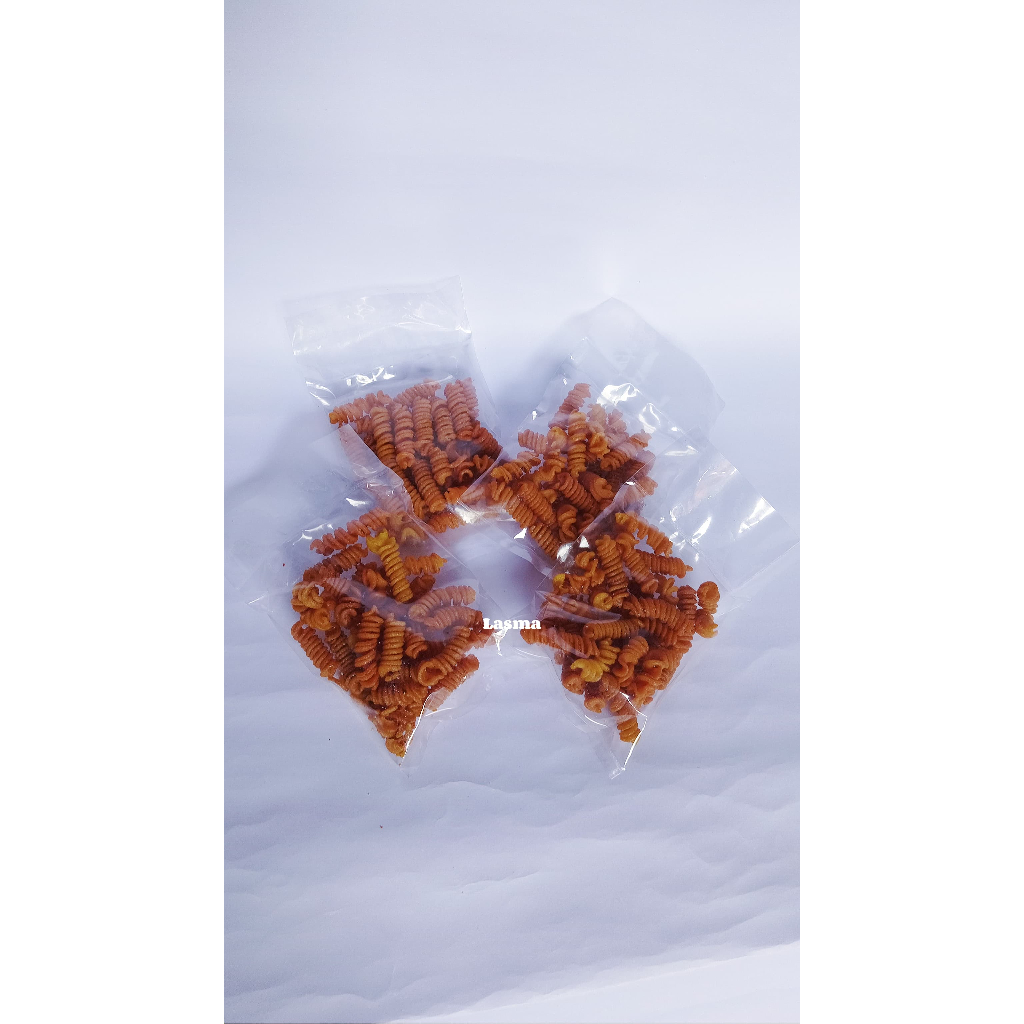 

Makroni spiral gula asem pedas LASMA kemasan 2k. Enak dan gurih