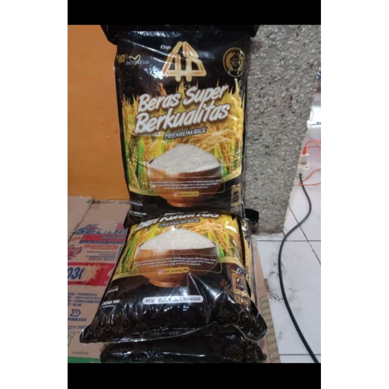 

Beras 44s Hitam (5kg)