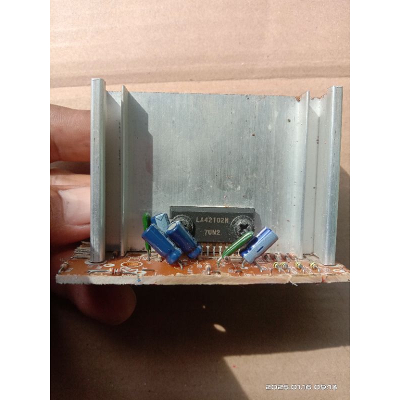 IC LA42102N ORIGINAL COPOTAN