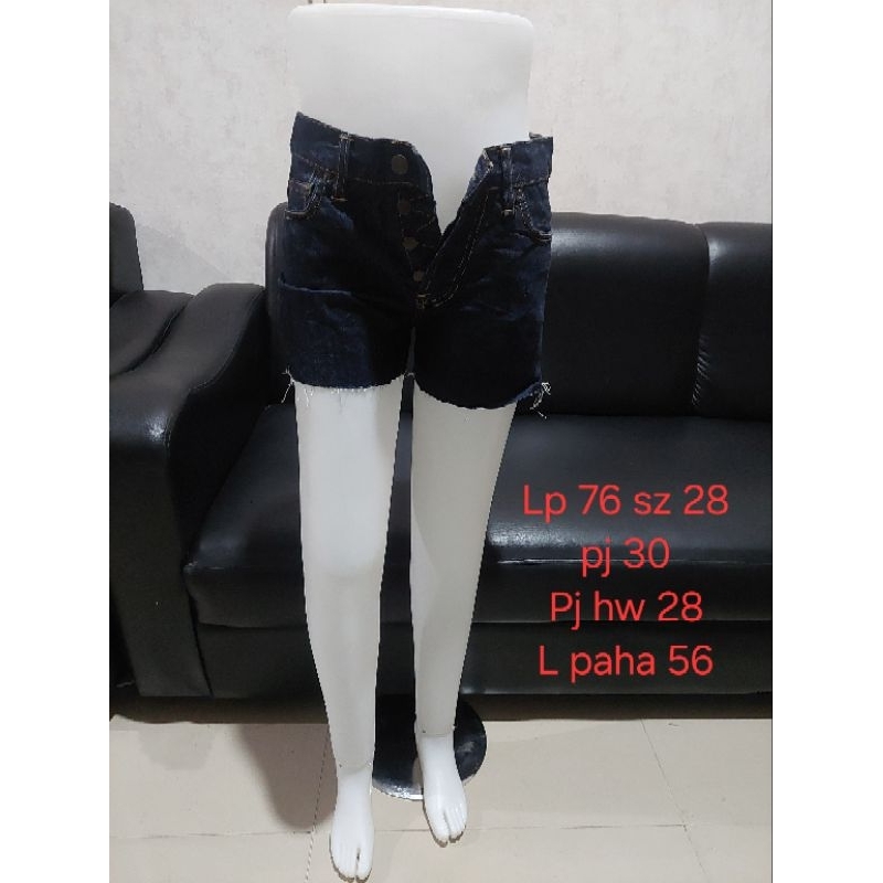 Carhartt hot pants denim celana pendek denim wanita