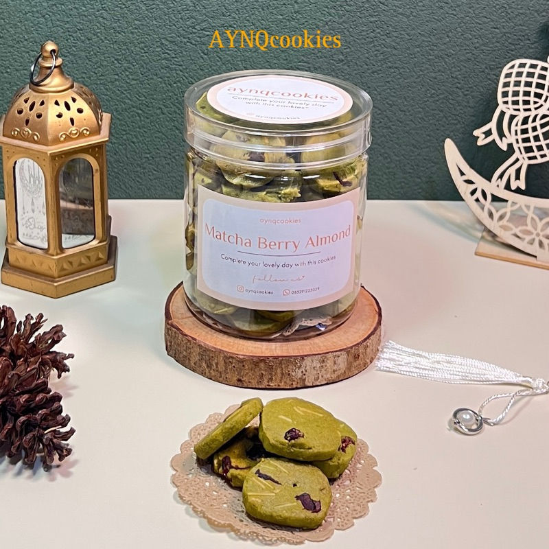 

Matcha Berry Almond