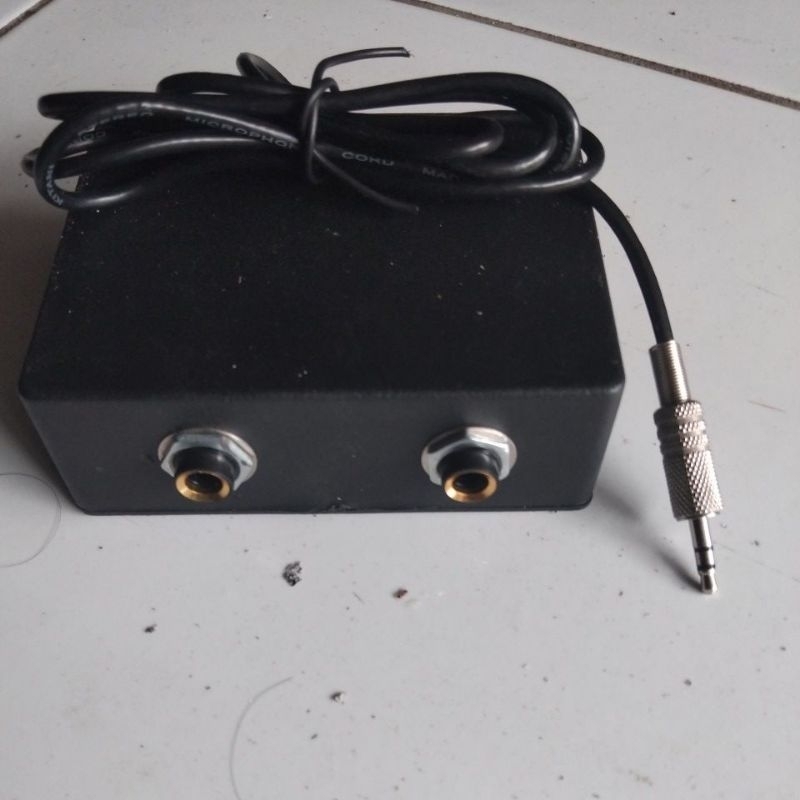 conventer  jack 3,5mm ke socket toa /6,5mm Stereo R & L (cocok untuk Laptop,Hp dan Komputer ke Mixer
