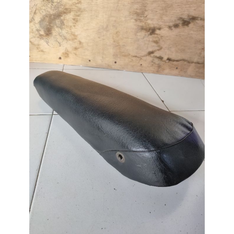 Jok sadel saddle banana seat vintage NOS sepeda lowrider motobike osbmx bmxcross oldschool bmx cruis