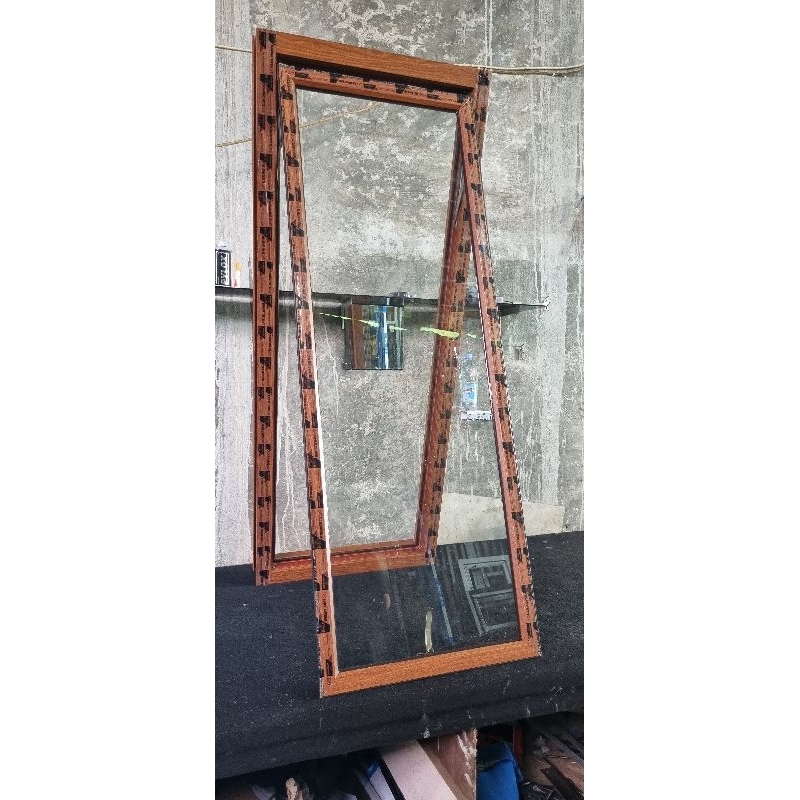 kusen jendela single Alumunium serat kayu aesthetic