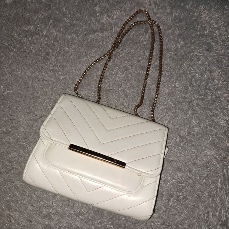 preloved tas putih