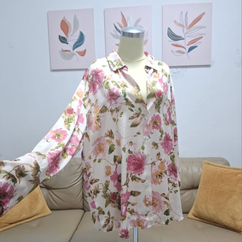 Kemeja Zara Sutra Pink Flower Original - Preloved