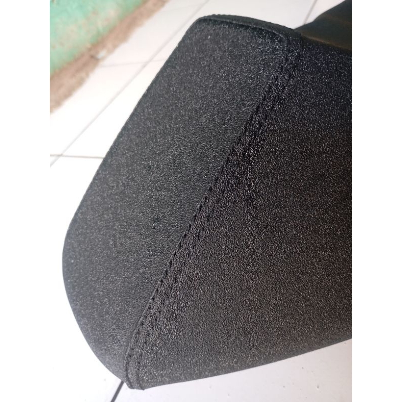 OZZA SARUNG jok jahitan kepala depan Ozza, original Sb-tech amplas mika ozza ori, kulit kasar pasir 