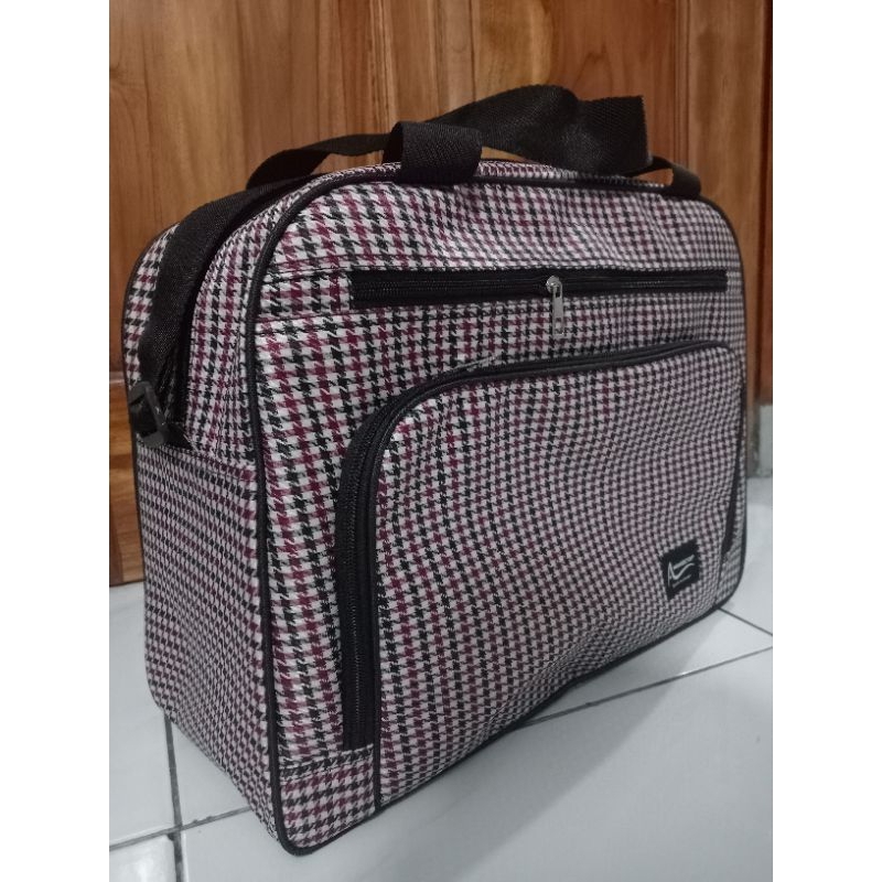 TAS WISATA TAS MUDIK TAS PAKAIAN TAS PIKNIK TAS BAJU