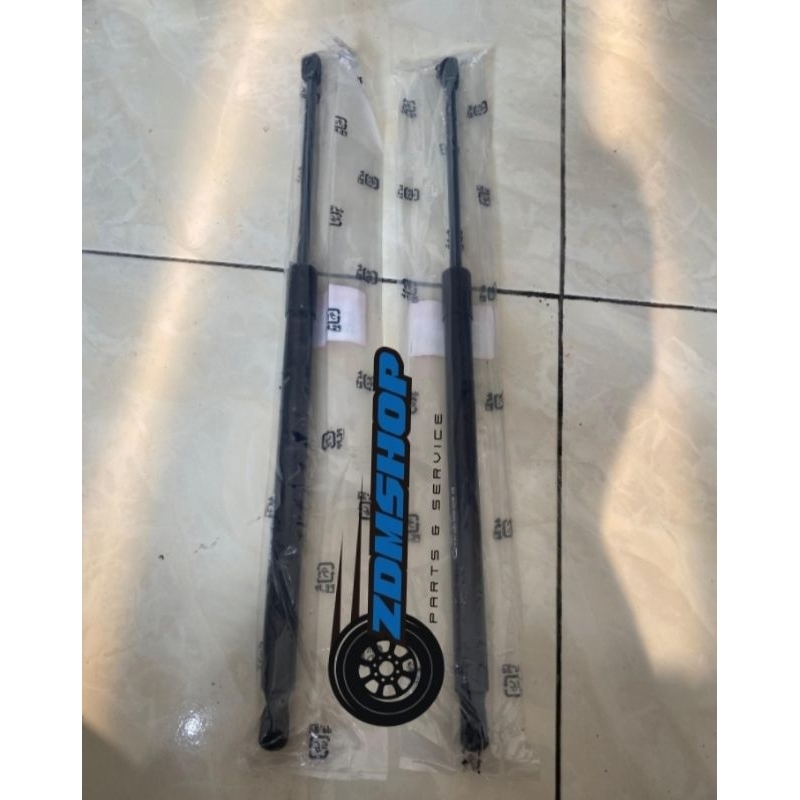 Shock bagasi shock pintu belakang hidrolik bagasi mobilio