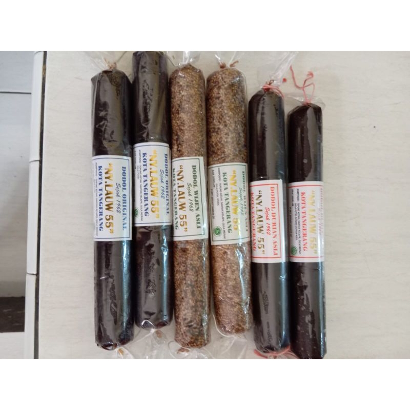 

Dodol Ny Lauw Halal Tradisional Khas Tangerang Betawi 250gram 1pcs