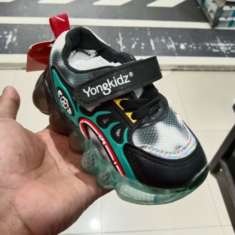 YONGKIDZ SEPATU ANAK COWOK DAN CEWEK BERLAMPU KEREN ORIGINAL