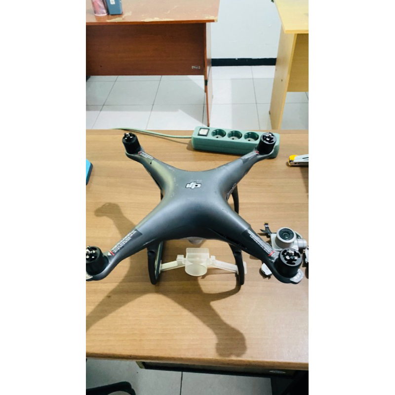 DJI Phantom 4 Pro Plus (Bekas Crash)