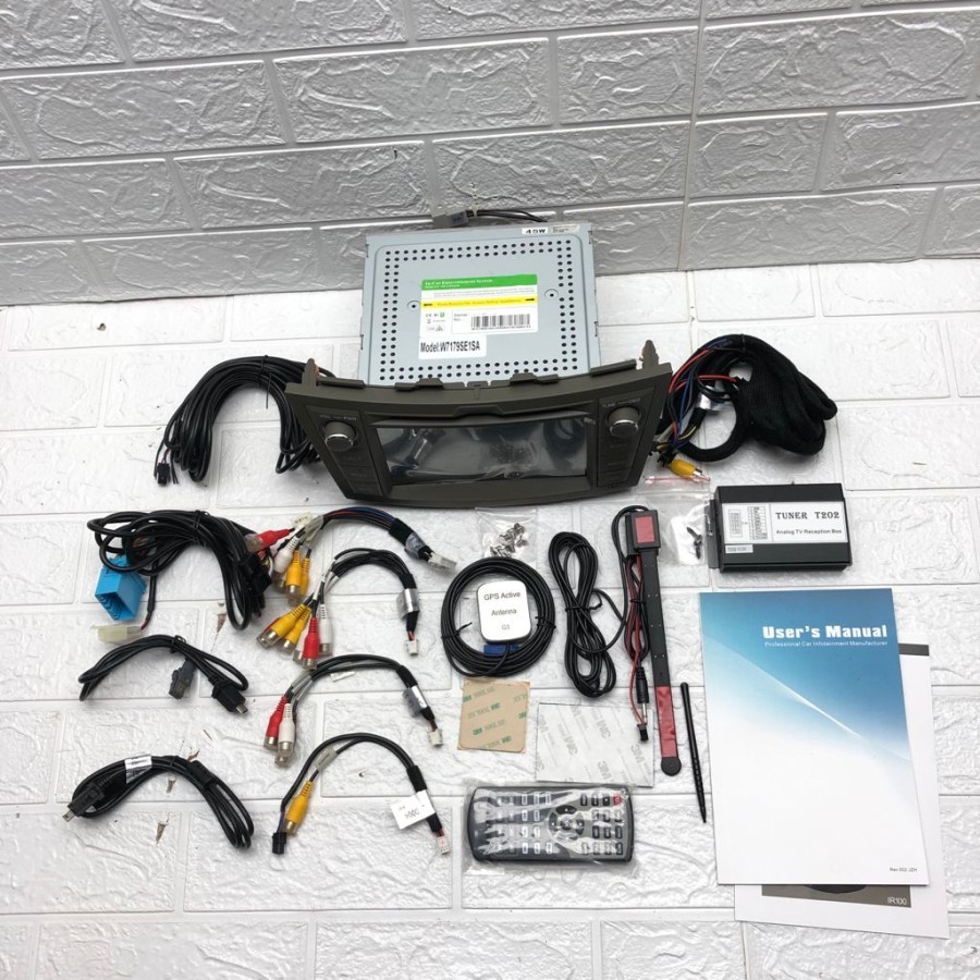 Set Head Unit Tv Mobil Ertiga