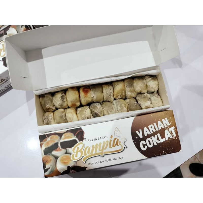 

Bampia isi 20pcs varian Coklat Oleh oleh khas Blitar