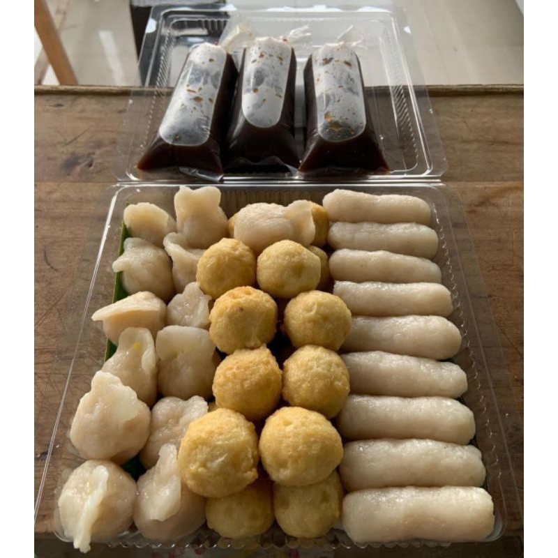 

Pempek Asli Ikan Tenggiri isi 30 biji mix