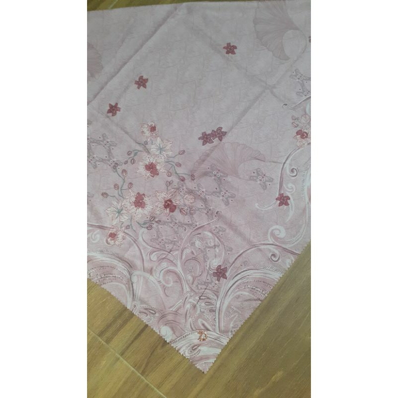 [PRELOVED] SCARF ZYTADELIA