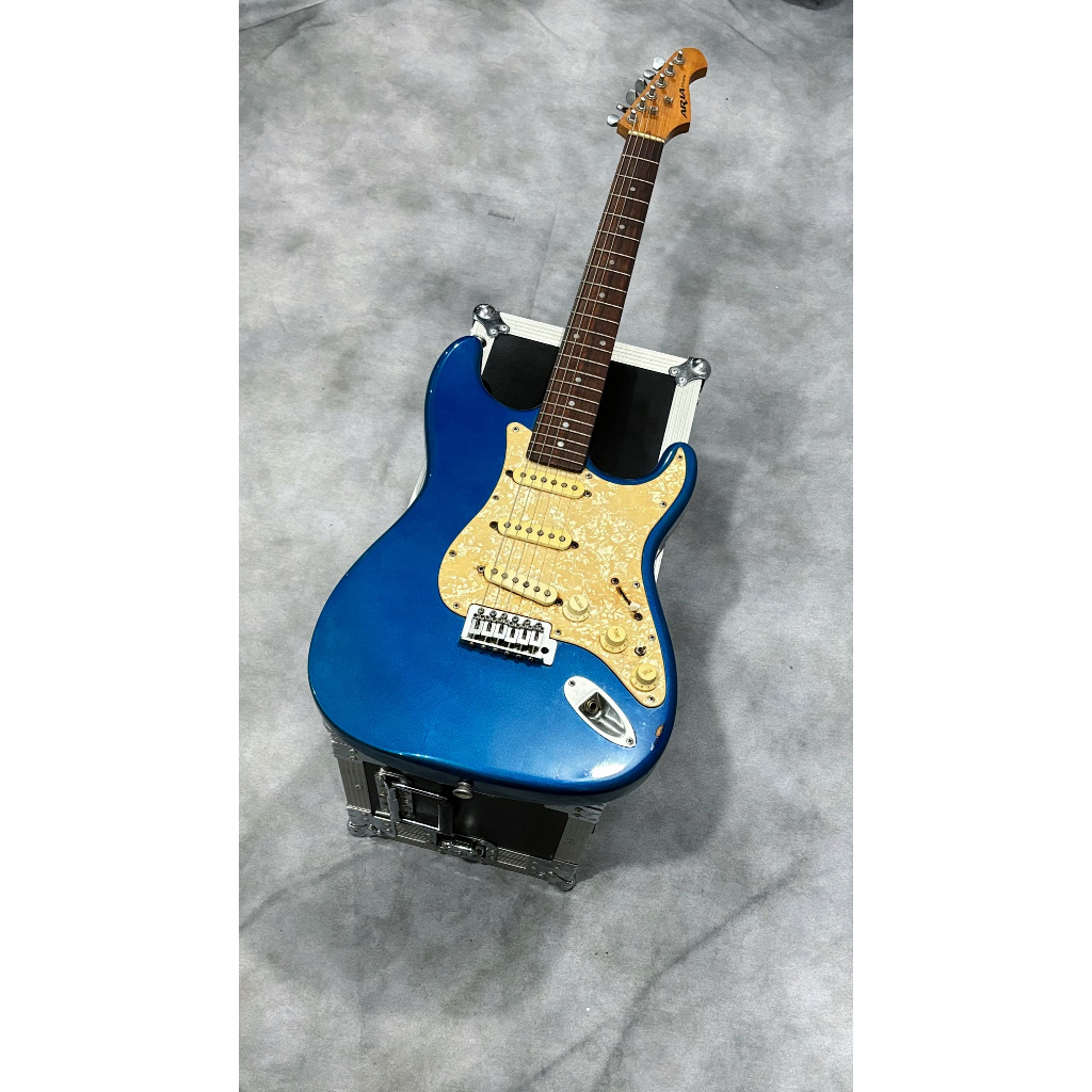 Aria STG Series Stratocaster Th 2000s