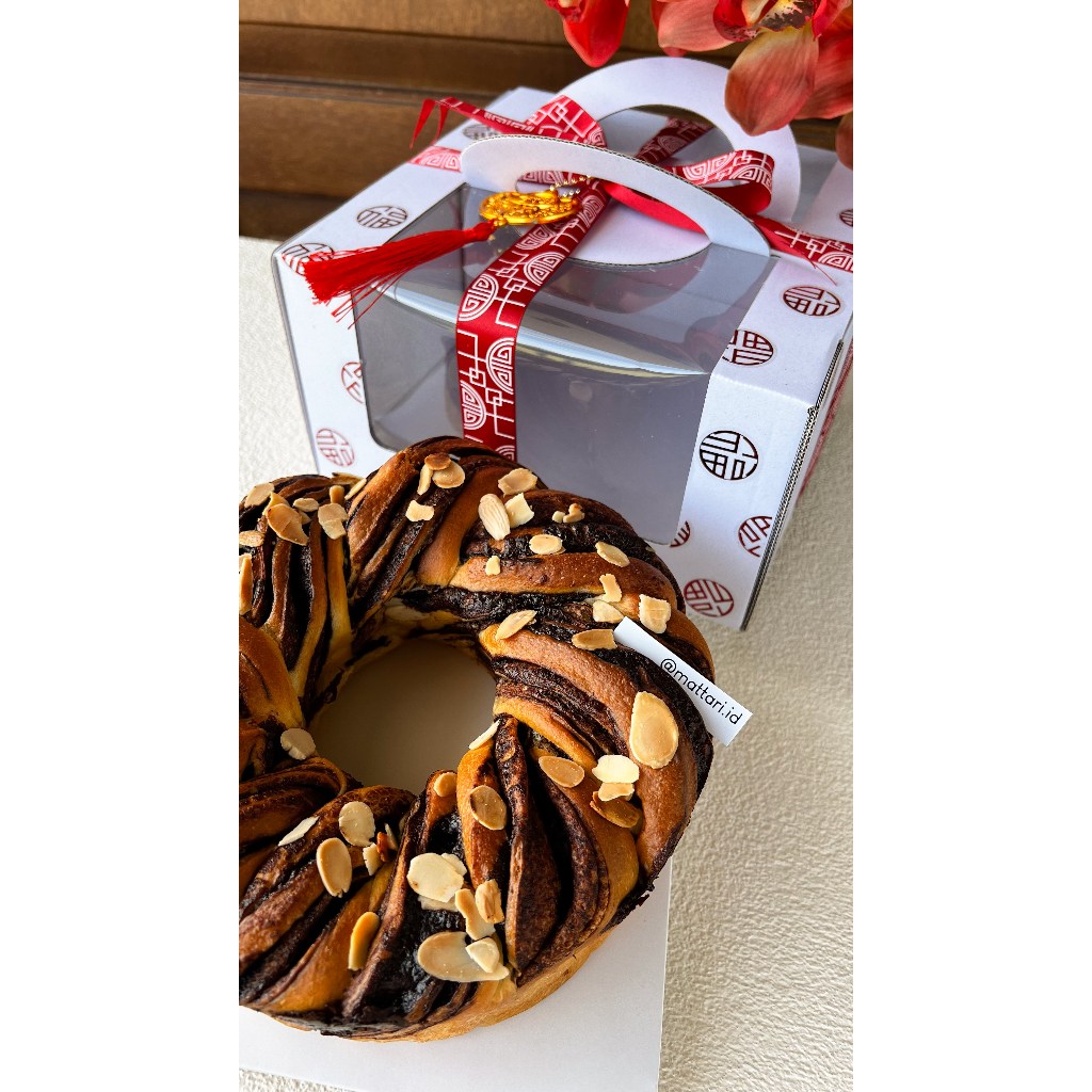 

Chocolate Babka Bread - CNY Hampers