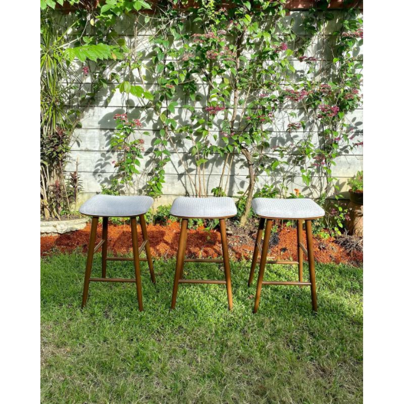 Kursi Bar Minimalis Kayu Jati | Kursi Bar Kekinian | Kursi Bar Dudukan Busa