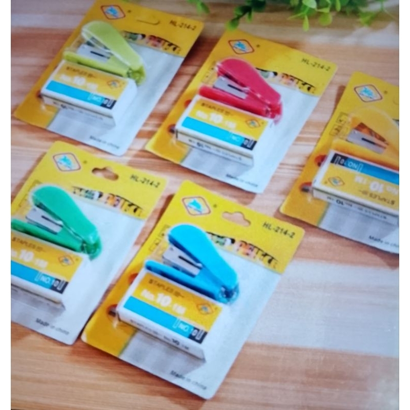 

Stapler staples 1 box