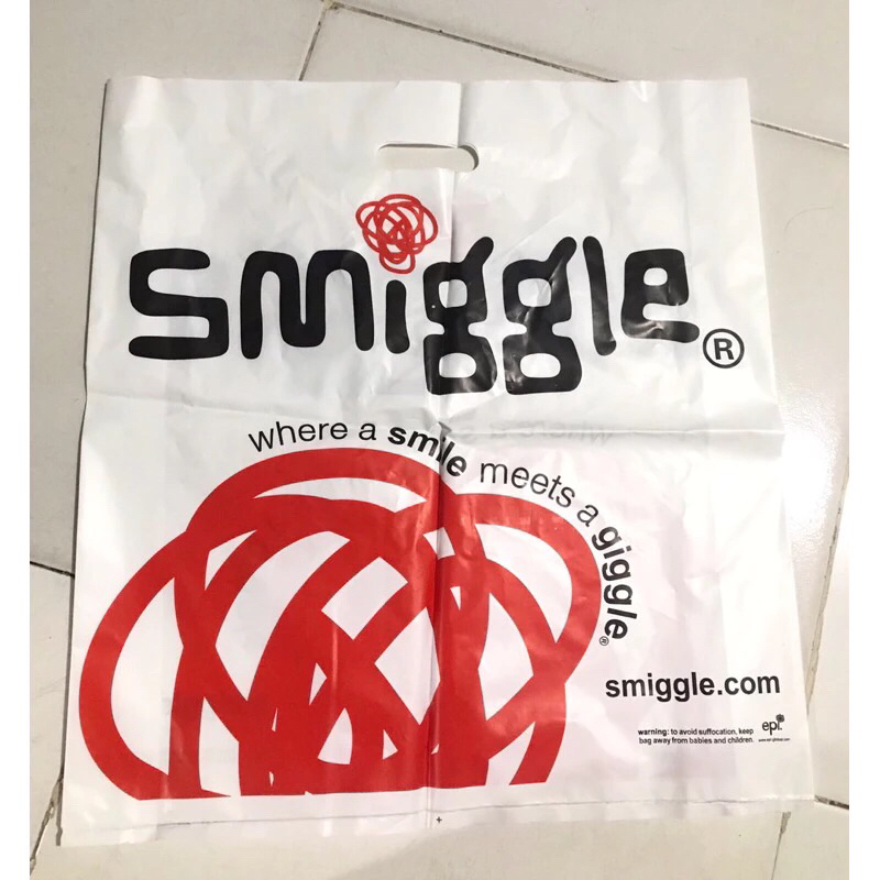 

Plastik Smiggle Official Store Original Trolley bag