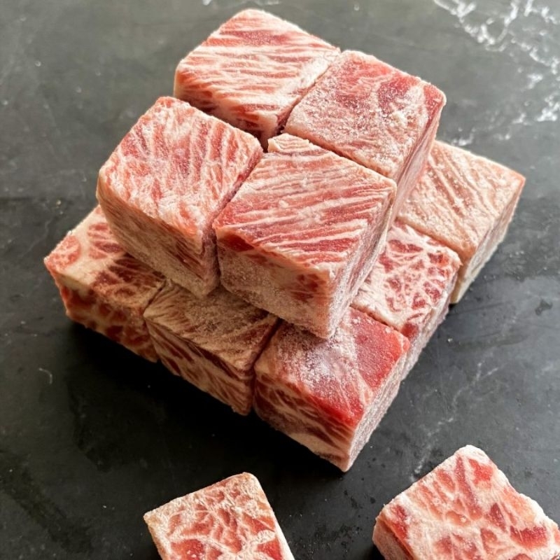 

Saikoro Beef Premium (Cube)