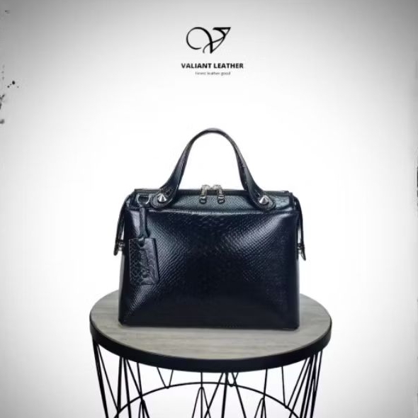 Valiant Tote Bag // Produk Kerajinan Tas Kulit Asli Tanggulangin Sidoarjo
