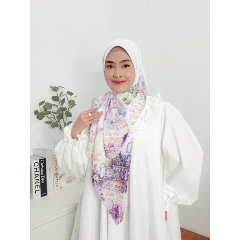 Little Mumtaz Scarf hijab segiempat motif voal - Oud Palais series. Varian warna Green