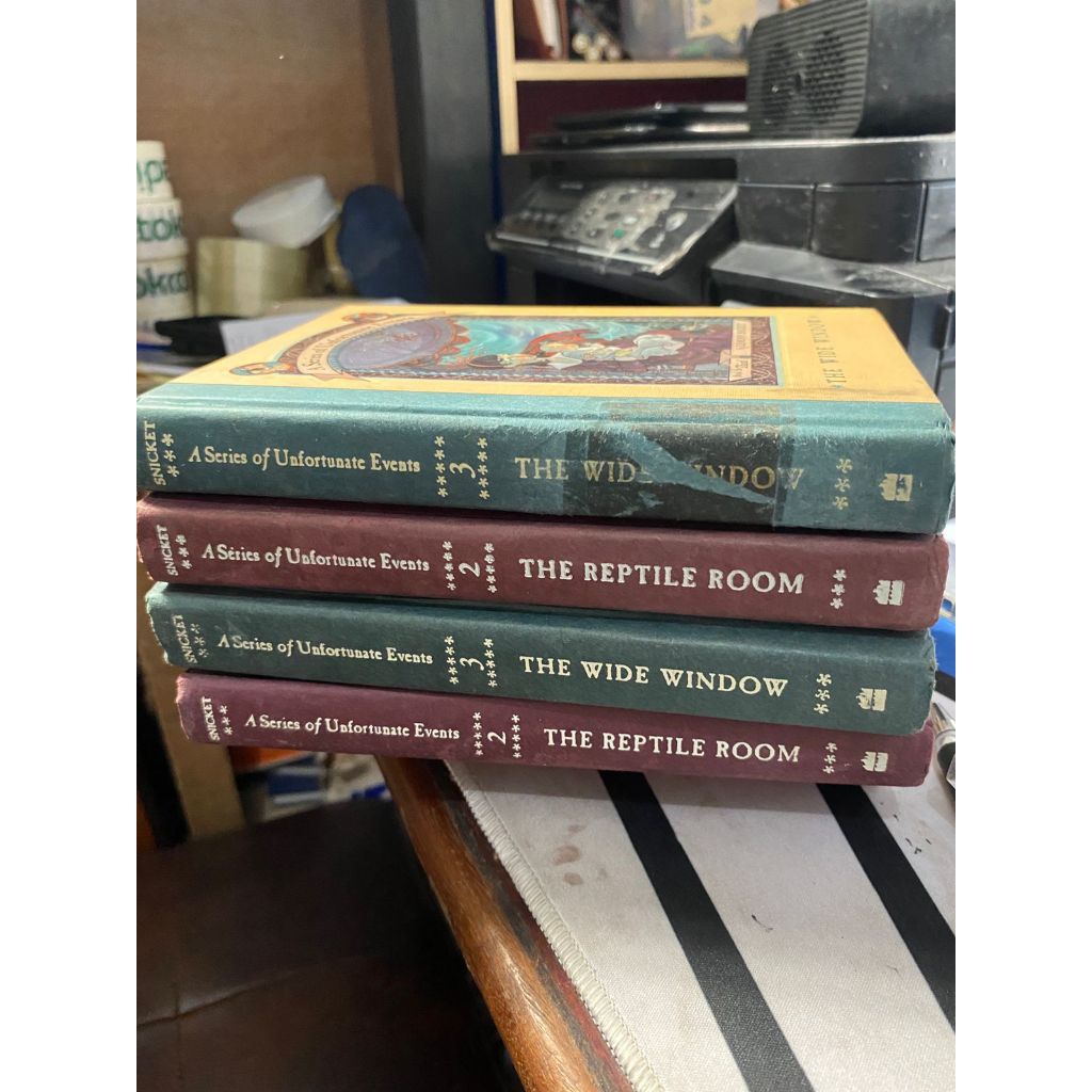 Novel A Series of Unfortunate Events - Bahasa Inggris - cabutan