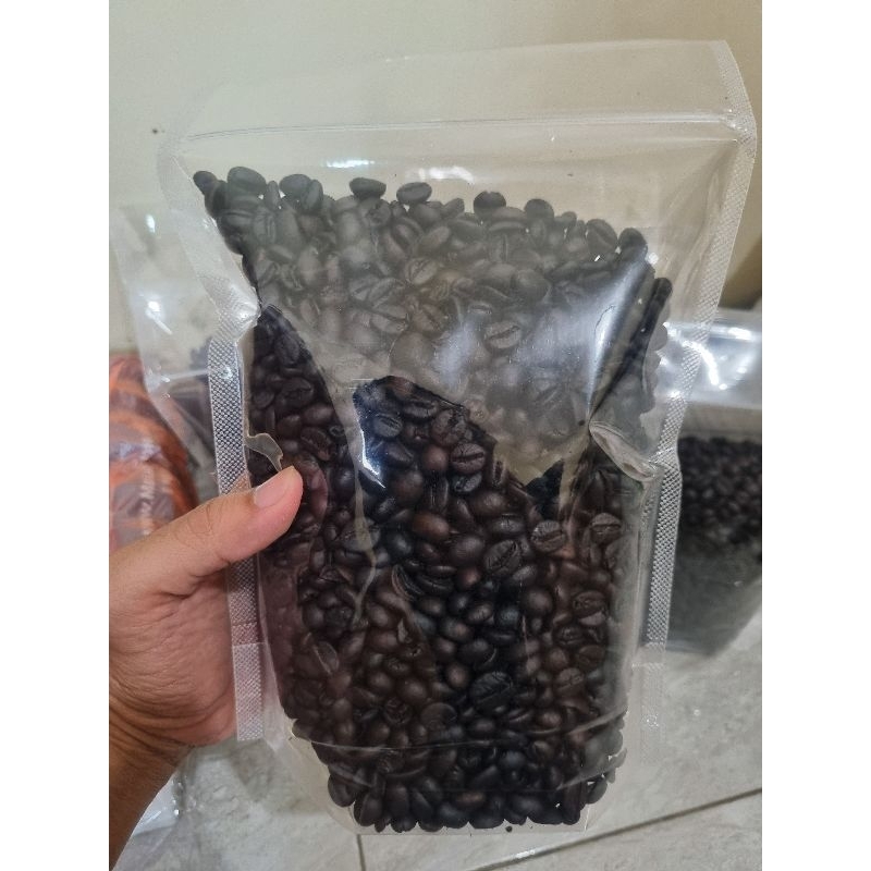 

Biji Kopi Sangrai Robusta Temanggung Grade (1kg)