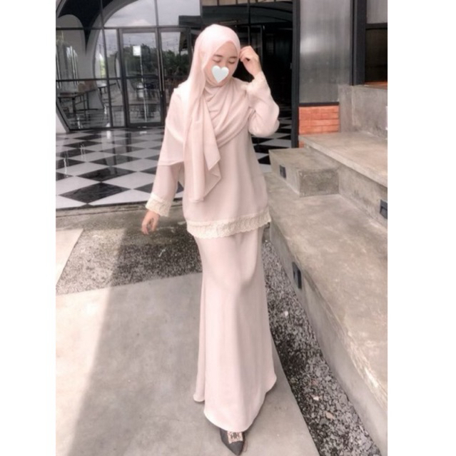 Kinara Melayu (Atasan dan Rok Duyung)