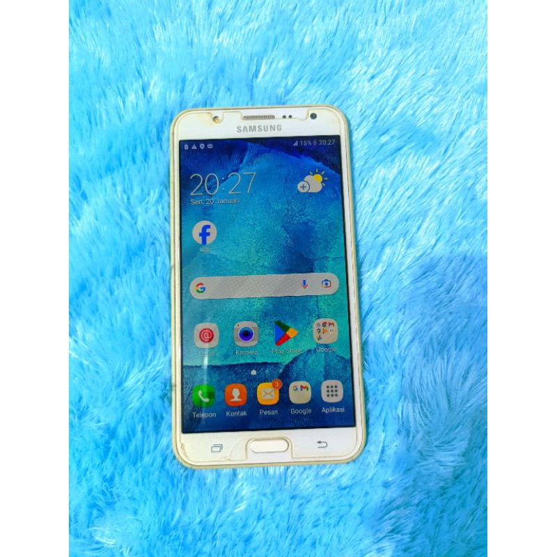 SAMSUNG J7 2015 RAM 1,5/16GB SECOND MURAH DAN BERGARANSI YA
