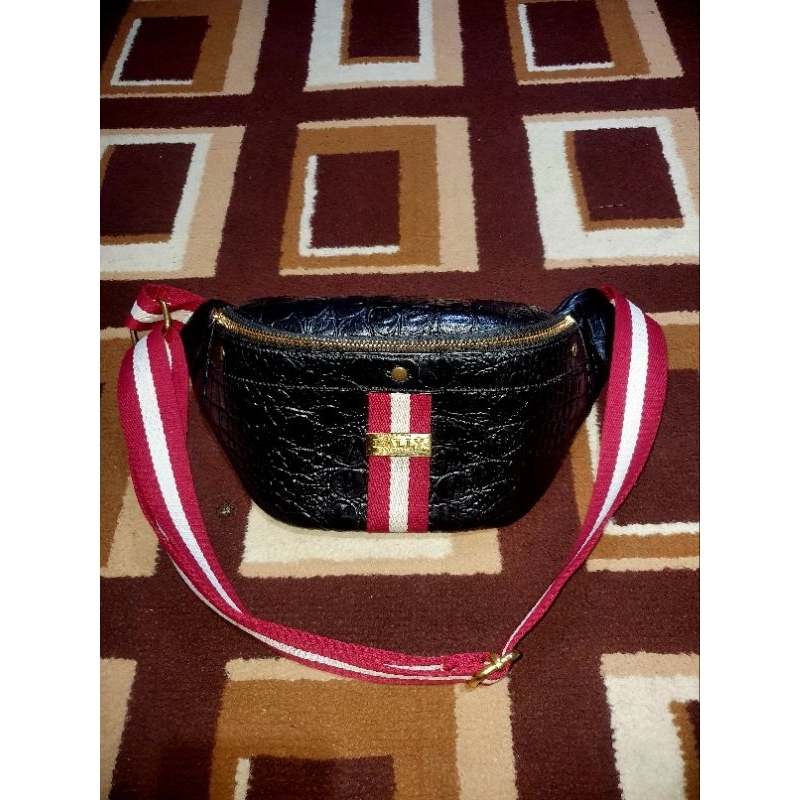 wb bally motif croco preloved