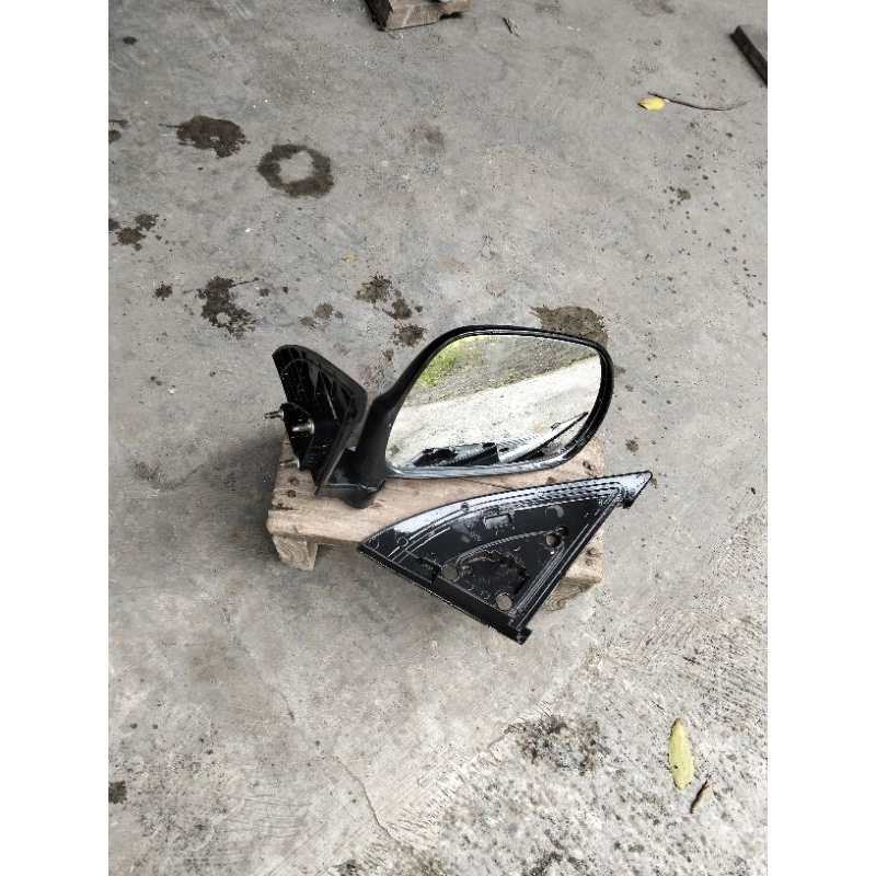 spion kanan Daihatsu Espass original np minus mulus