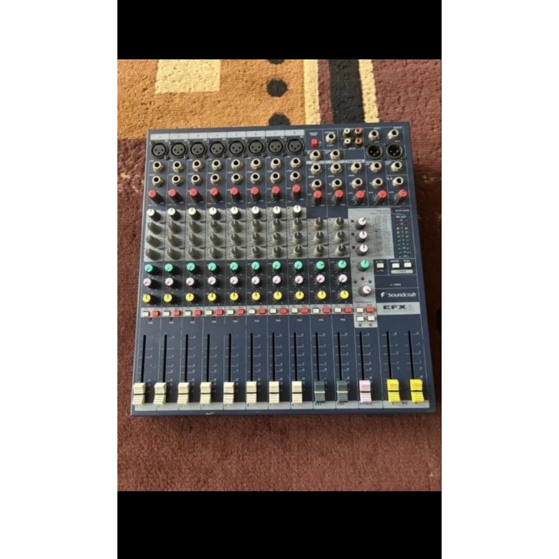 Mixer Audio 8 Channel Soundcraft EFX-8