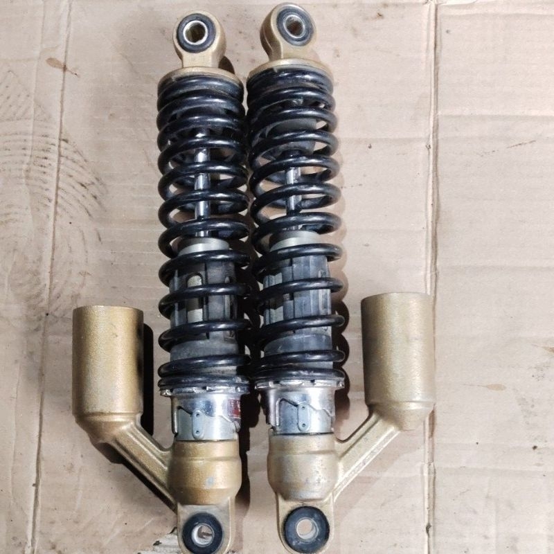 shock belakang tiger revo sok tiger revo peredam tiger revo