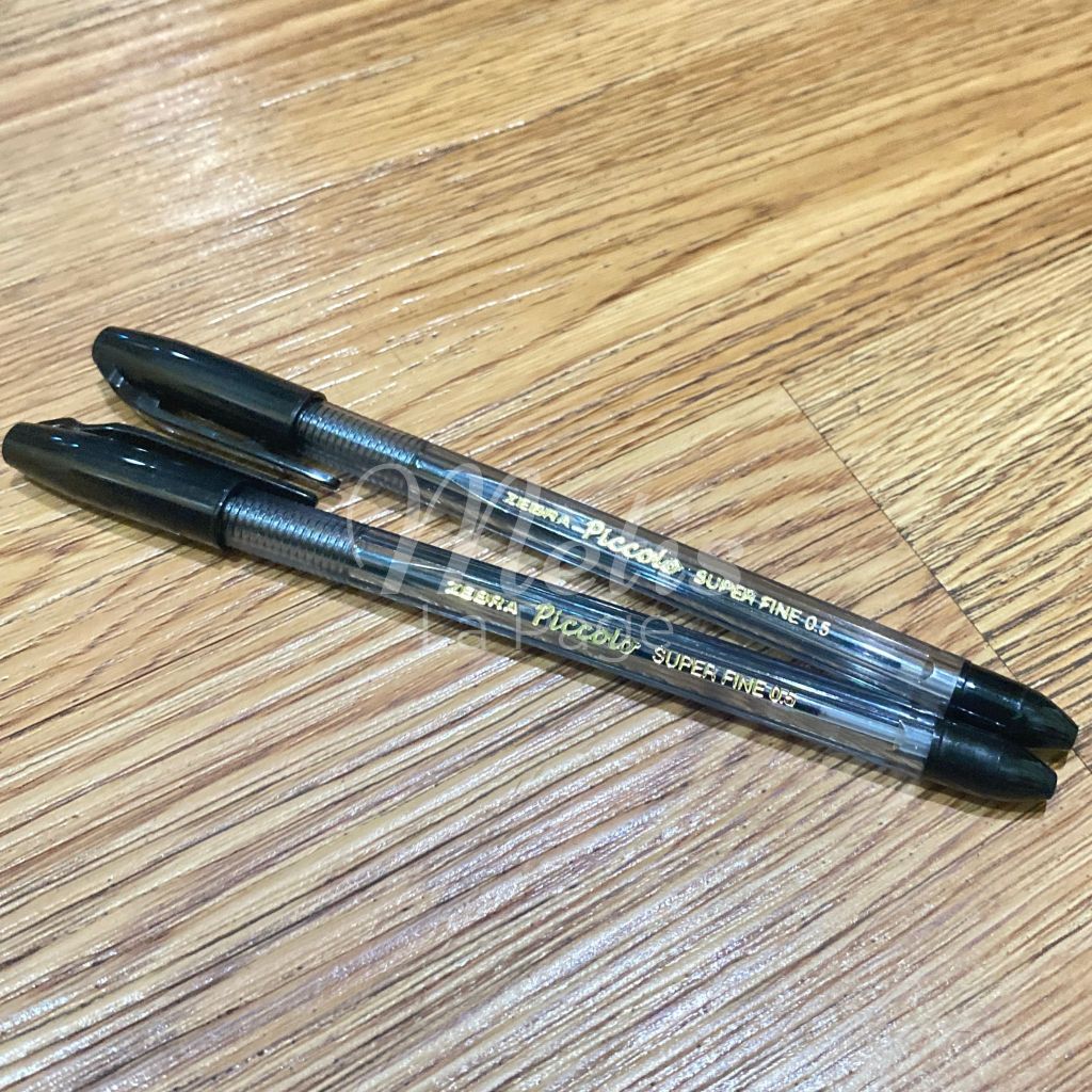 

1 PAK Pulpen Zebra Piccolo Hitam 0.5mm